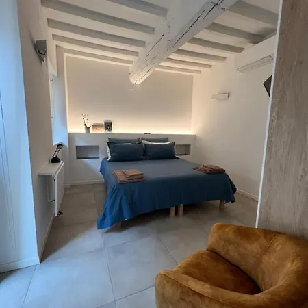 Casadea Apartament Cremona